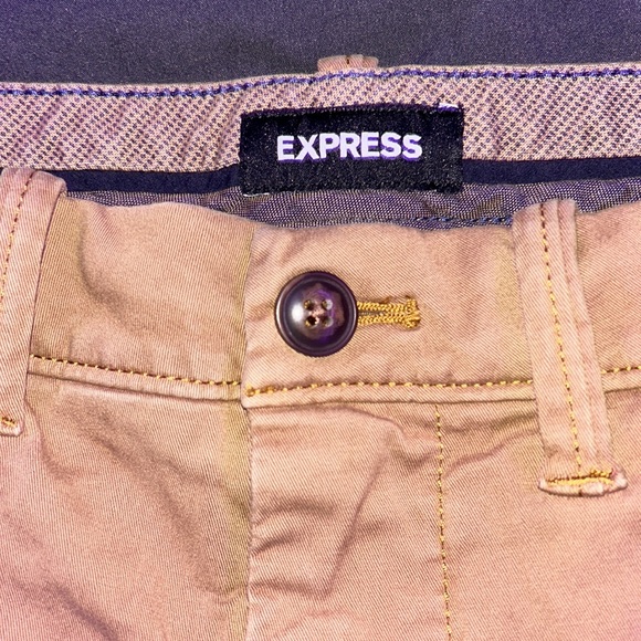 Express - Tan shorts - Picture 2 of 3